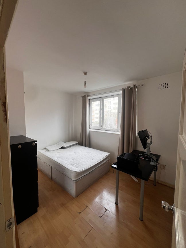 Large Double Room in Bethnal Green All Bills Inc  Main Photo