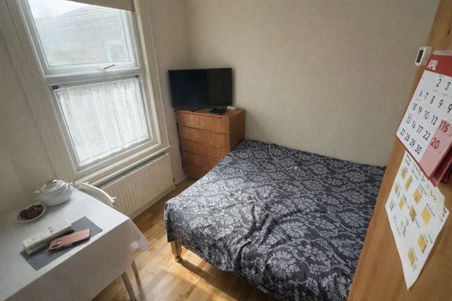 Private Garden Flat Pet Friendly N12 Main Photo