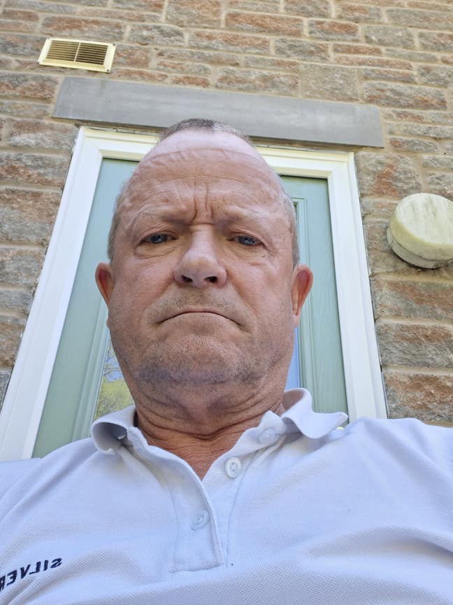 65 year old Male seeks a single or double room Main Photo