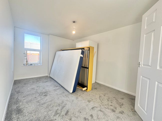 Flat 2, Hunji House, King Street Gillingham, ME7 1 Main Photo