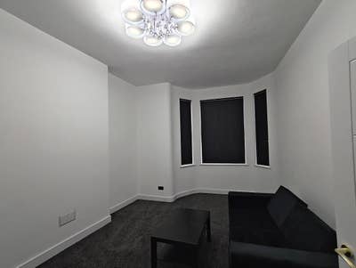 1 Bedroom Furnished Flat Main Photo