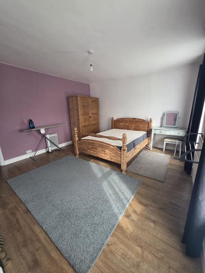 Room for rent in cv6  Main Photo