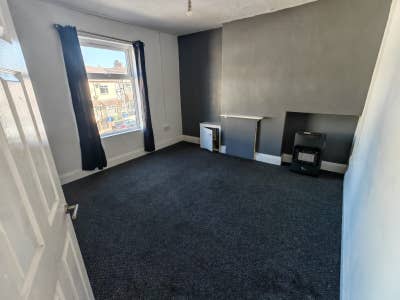 First floor flat, Cleethorpes Main Photo