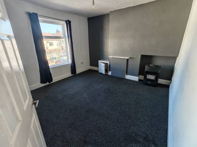 First floor flat, Cleethorpes Main Photo