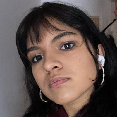 Hi!   I'm a current first year student in G... Main Photo