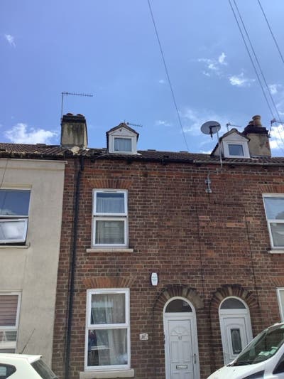 Excellent 2 bed hosue to rent - Furnished Main Photo