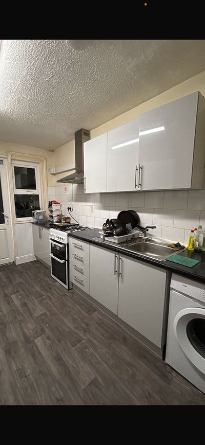 Whole property near city center Oxford  Main Photo