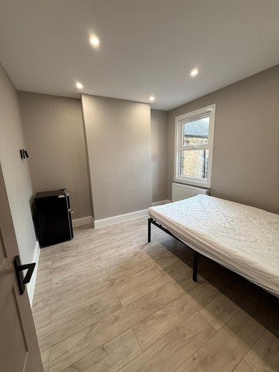 🏡 Modern Double Room | E17 Blackhorse Rd 🌟 Main Photo