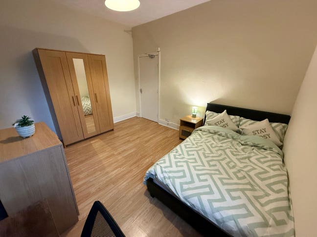 Whitworth Park/Rusholme &pound;720 bills included Main Photo