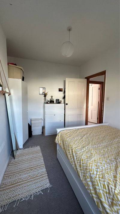 Double room available in Friendly flat :) Main Photo