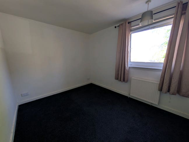 Looking for flatmate in Denniston CT band B Main Photo