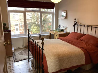 Lovely room with private toilet Main Photo