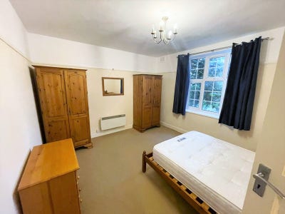 Richmond Court, Richmond Road, Raynes Park, SW20 Main Photo