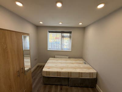DSS - Studio Flat Available in Hillingdon UB3 Main Photo