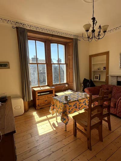 Special good position 2bedrooms flat seek flatmate Main Photo