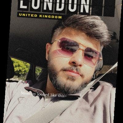 Professional Male seeks a double room Main Photo