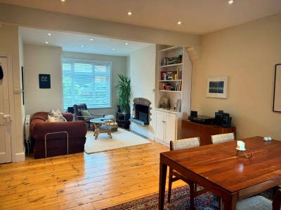 Cosy House in Oxford from 7 June to 3 October Main Photo