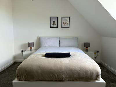 Ensuite Room in Tamworth Townhouse (4 rooms Avail) Main Photo