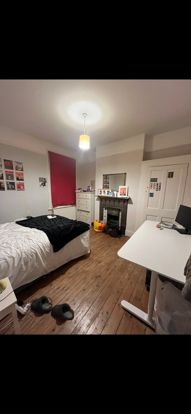 Large room , 5 min walk from Clapham Common Main Photo