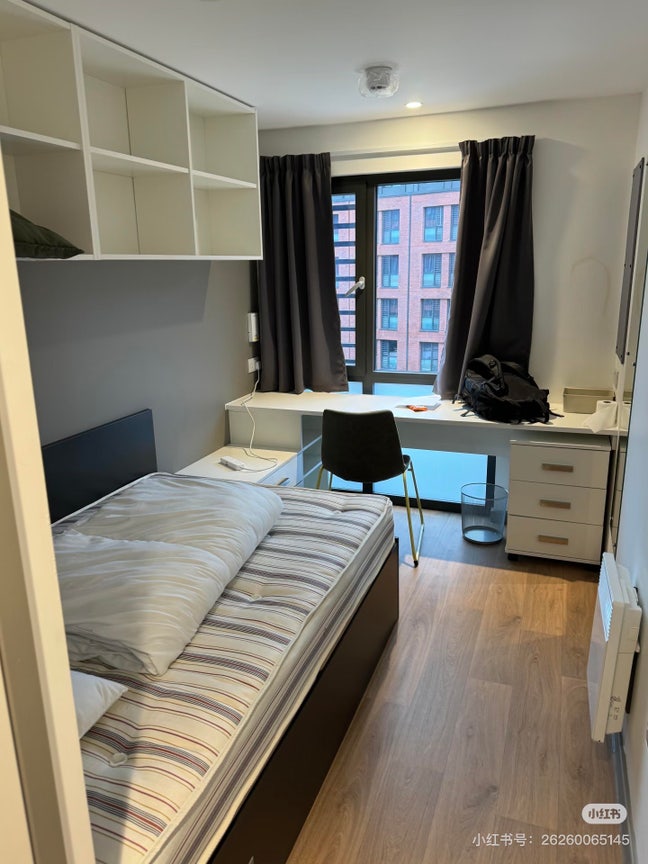 Half price Morriss House Sublet (July-Sep) Main Photo