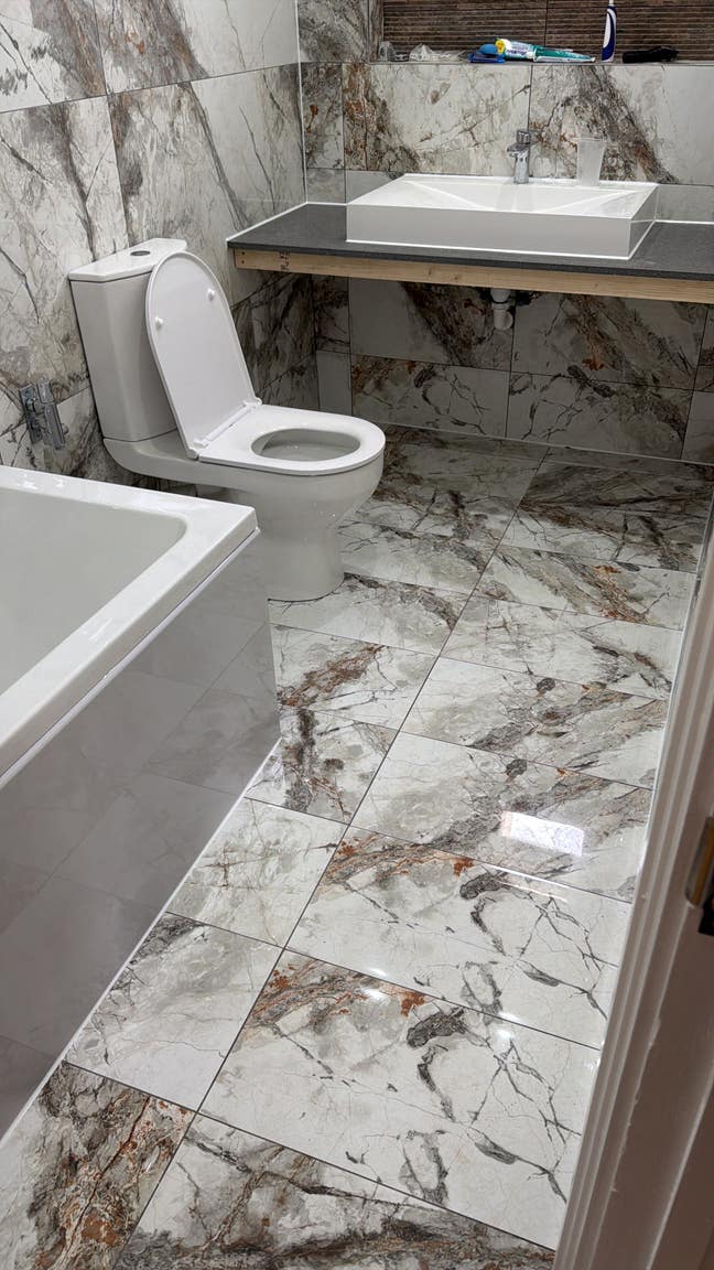 Double Room Available With Master Bathroom Main Photo
