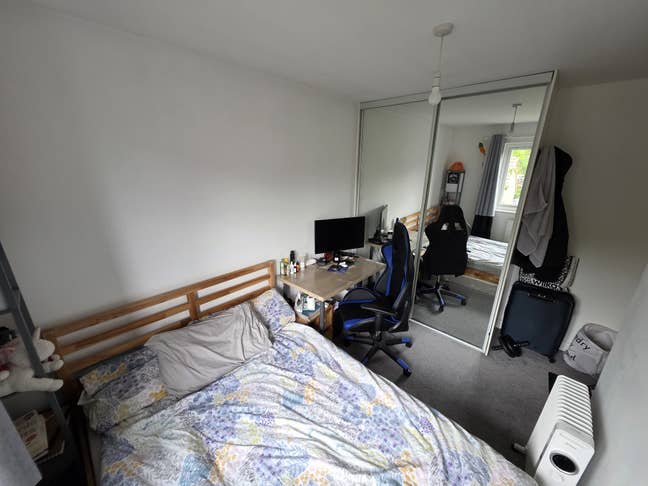 Double room in quiet house by the Quay Main Photo
