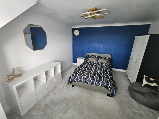 Spacious Double Rooms in Luxury Home Main Photo