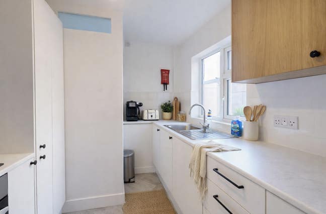 5 Bed Student House Main Photo
