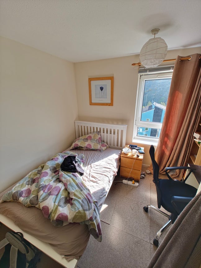 Room with views of Arthur's seat + great location Main Photo
