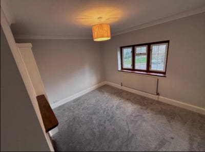 DOUBLE: Large House Garden Living room Main Photo