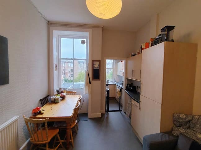 Looking for Student Flatmates in Edinburgh Main Photo