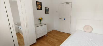 Newly refurbished room with new furniture Main Photo