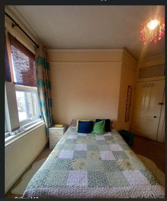 Double Room for &pound;735 pcm in Islington Main Photo