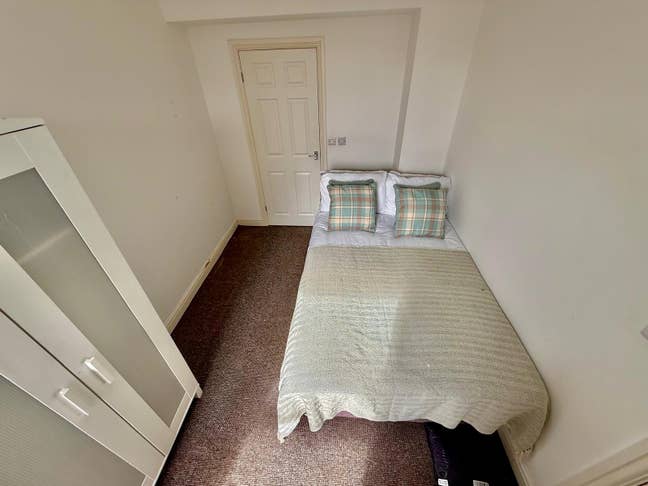 Affordable Comfort! Double Room  in Doncaster Main Photo