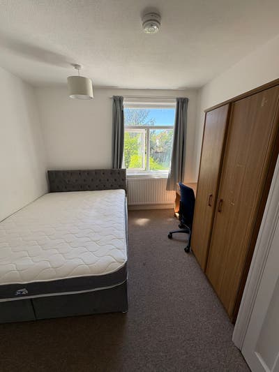 Double room (Kings Hedges area) Main Photo
