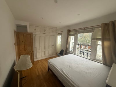 Bright Double Room & Ensuite & Balcony in Fulham Main Photo