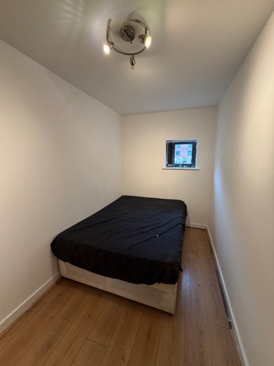 A nice room available  Main Photo