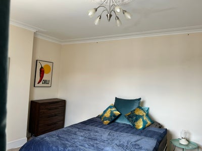 Cliftonwood Terraced room to rent Main Photo