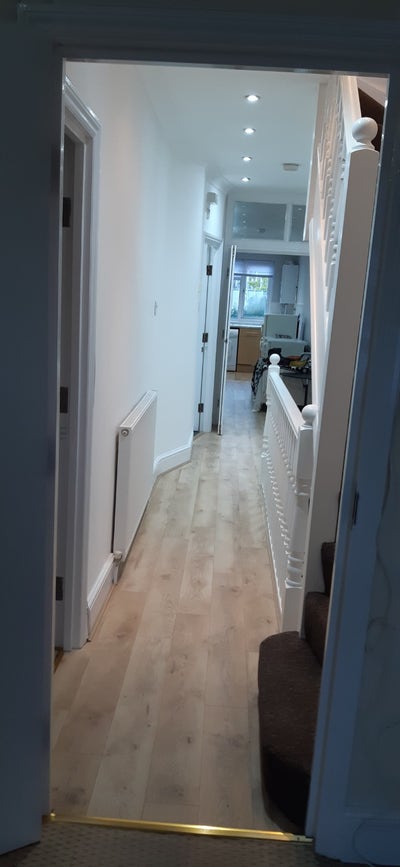 3 Bedroom Apartment Near Brixton Main Photo