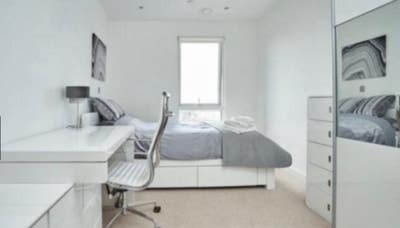 Room Available in 3-Bedroom Flat – Slough (SL2 5GW Main Photo