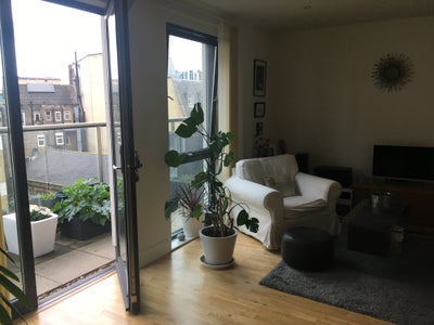 Flatshare in Central Croydon (Surrey Street) Main Photo