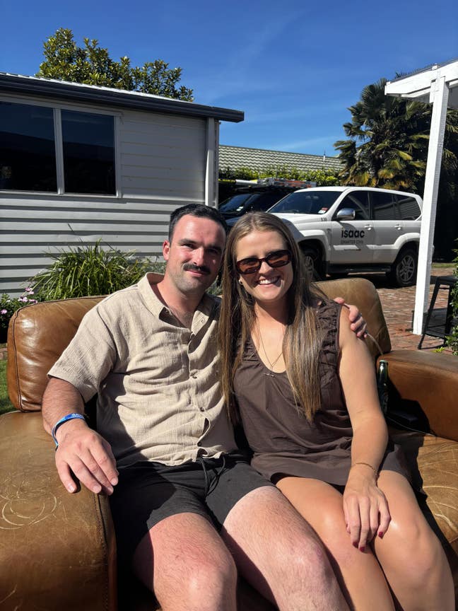 Kiwi Couple looking for Room Main Photo