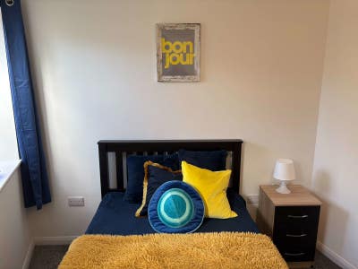 Stunning New Development Apartment Share WS11 0DP Main Photo