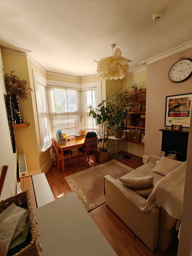 Very nice first floor flat in Willesden bills inc. Main Photo