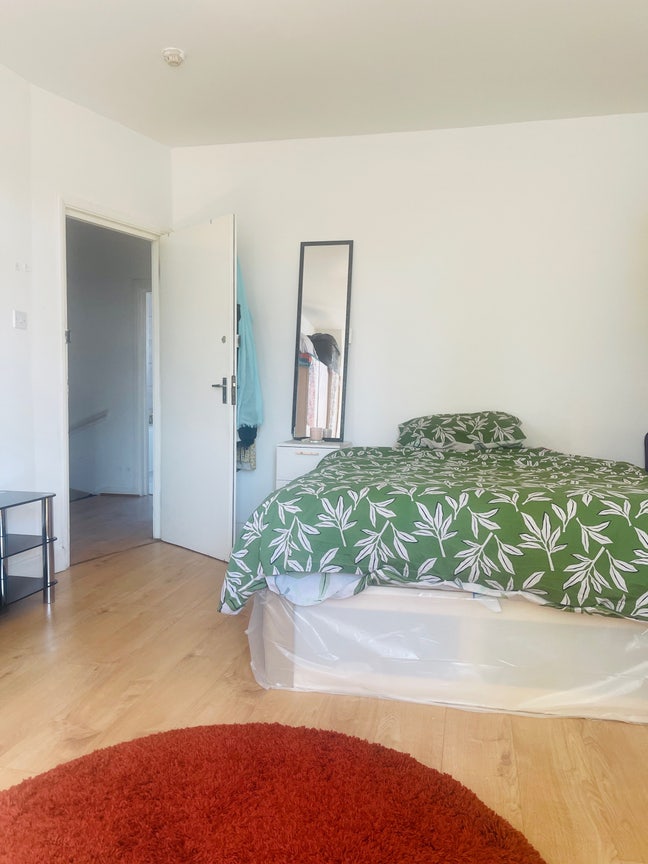 Double room is available  Main Photo