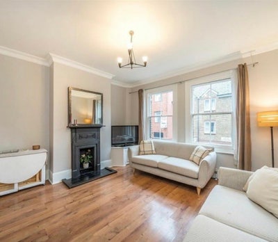 Bright 2-Bed Maisonette | Borough | 2-Month Sublet Main Photo