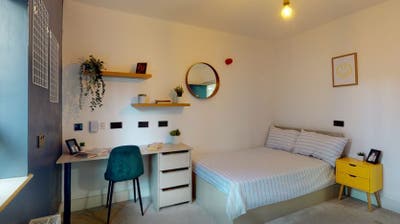 Summer Room Available – Loughborough Main Photo