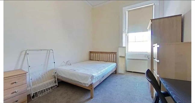 2 bedrooms avaliable in glasgow charing cross area Main Photo