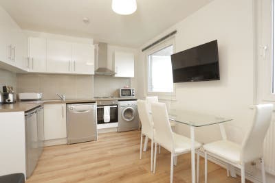 Double Room Limehouse–Lounge-Diner 🌿🏙️✨ Main Photo