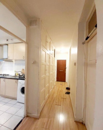 Beautiful flat , fantastic tenants , very clean  Main Photo